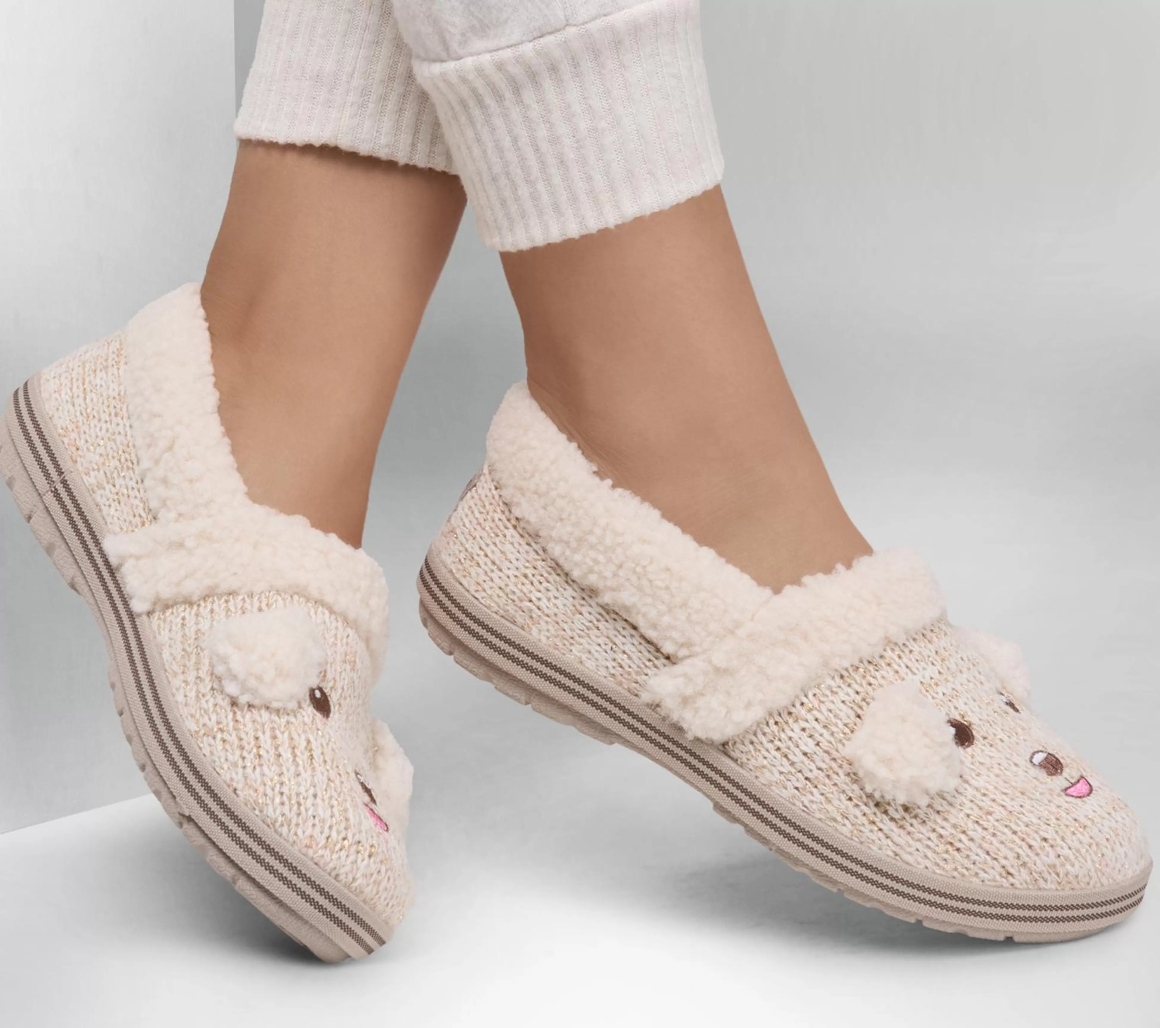 SKECHERS BOBS Too Cozy - Puppy Pal*Women Slippers | Slip-Ons