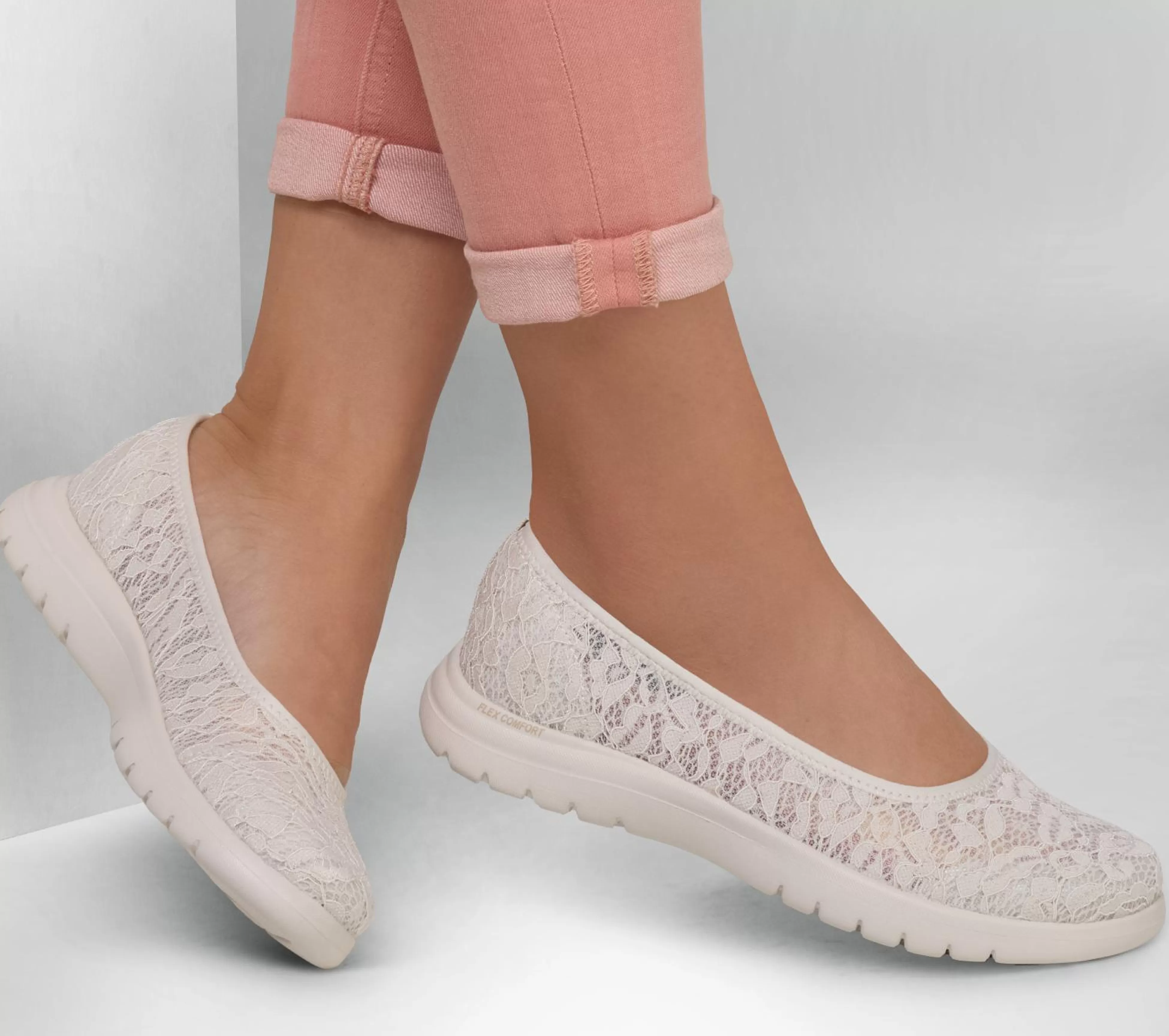 SKECHERS On-the-GO Flex - Charlotte*Women Slip-Ons | Flats